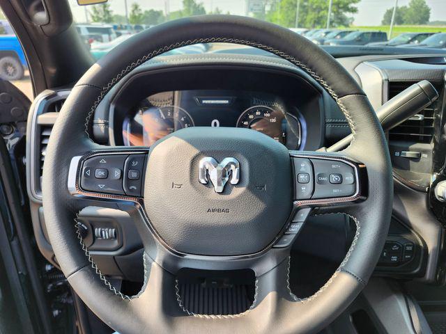 Photo of 2025 Diamond Black Crystal Pearlcoat RAM 2500