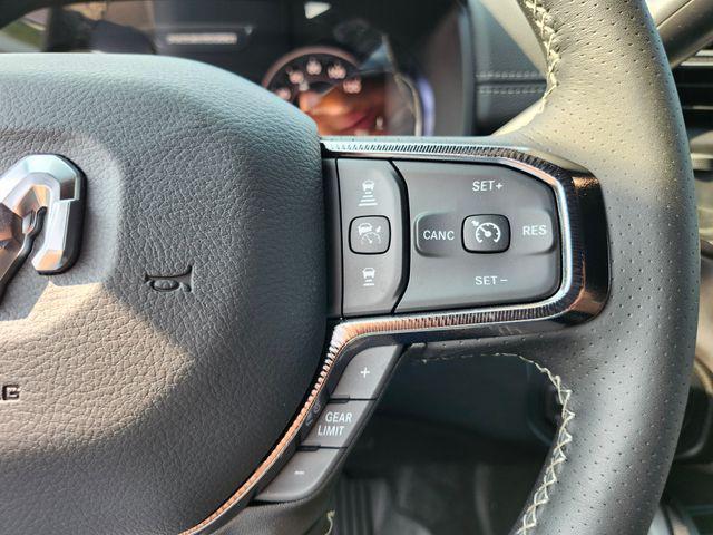 Photo of 2025 Diamond Black Crystal Pearlcoat RAM 2500