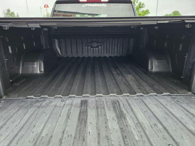 Photo of 2019 Black Chevrolet Silverado 1500