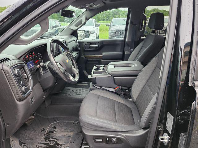 Photo of 2019 Black Chevrolet Silverado 1500