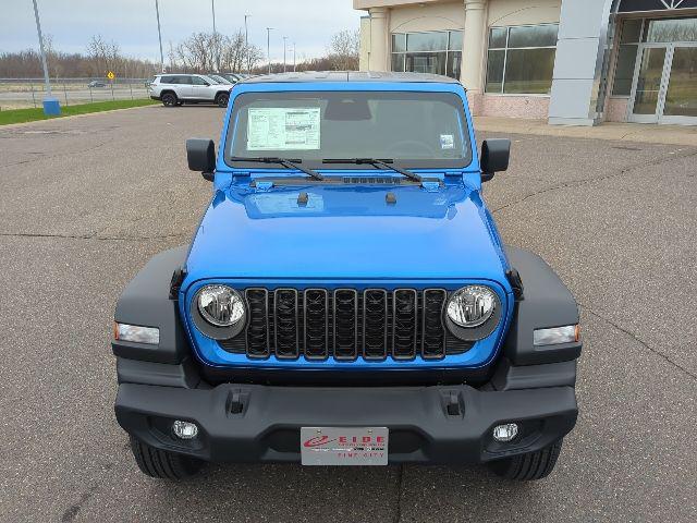 Photo of 2025 Hydro Blue Pearlcoat Jeep Wrangler