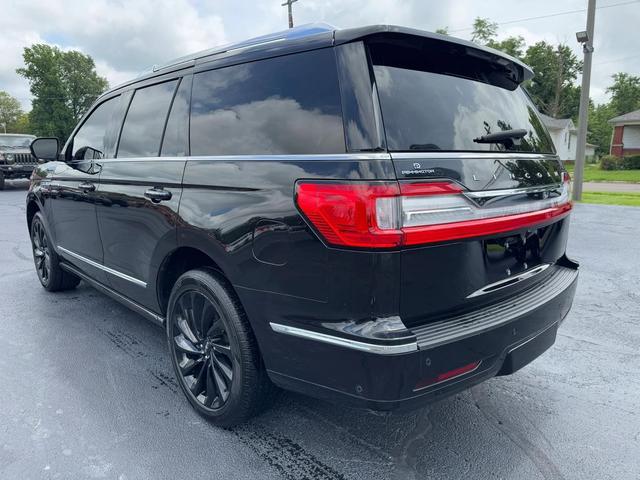 Photo of 2020 Infinite Black Lincoln Navigator