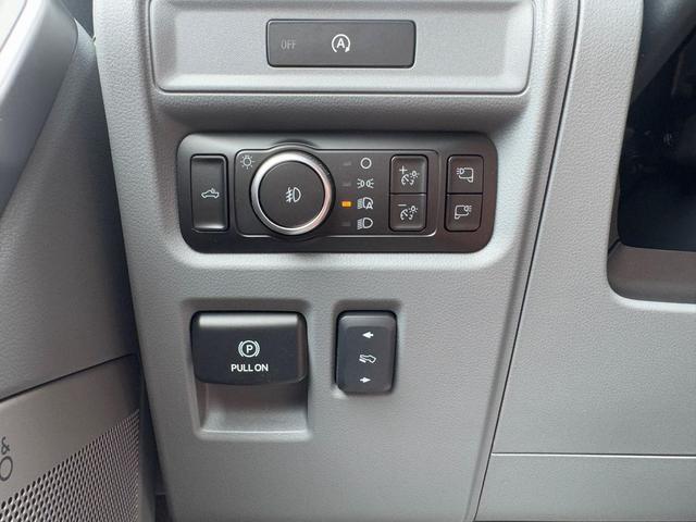 Photo of 2025 Agate Black Metallic Ford F-150
