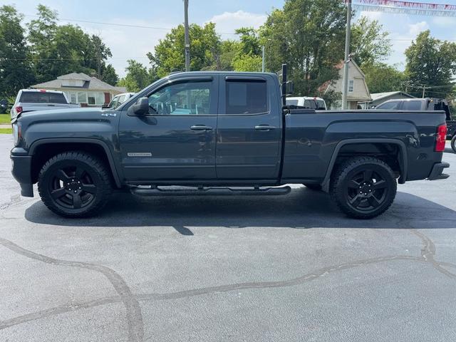 Photo of 2018 Dark Slate Metallic GMC Sierra 1500