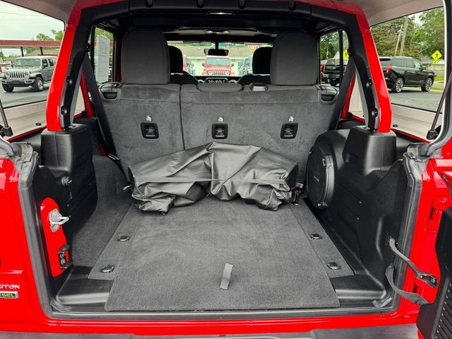 Photo of 2021 Firecracker Red Clearcoat Jeep Wrangler Unlimited