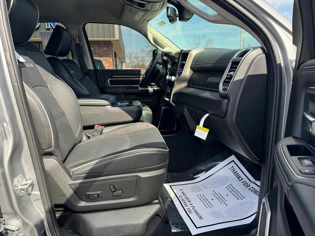 Photo of 2024 Billet Silver Metallic Clearcoat RAM 2500