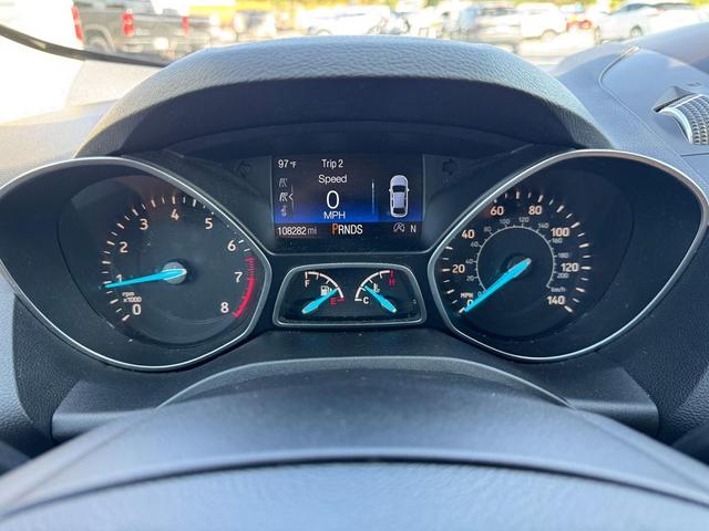Photo of 2017 Shadow Black Ford Escape