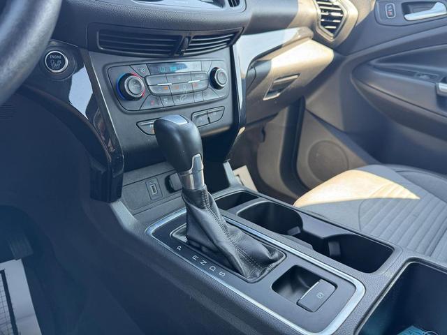 Photo of 2017 Shadow Black Ford Escape