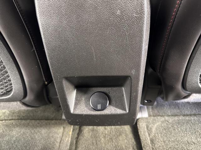 Photo of 2017 Mosaic Black Metallic Chevrolet Equinox