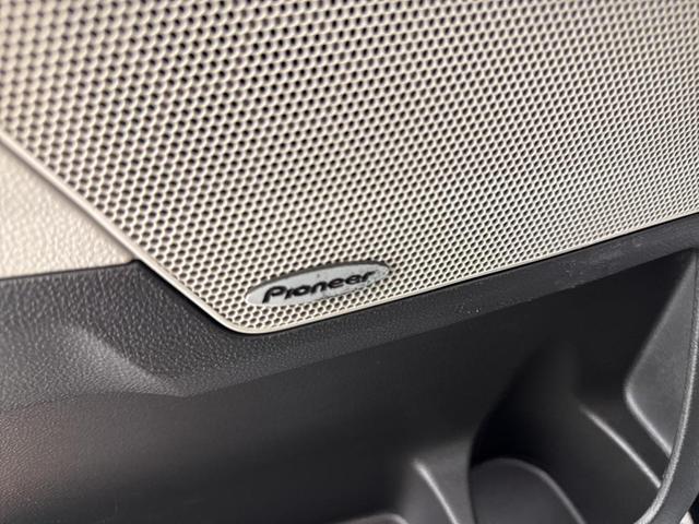 Photo of 2017 Mosaic Black Metallic Chevrolet Equinox