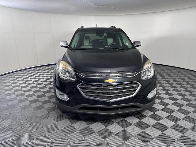 Photo of 2017 Mosaic Black Metallic Chevrolet Equinox