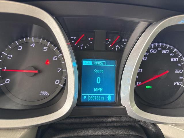 Photo of 2017 Mosaic Black Metallic Chevrolet Equinox