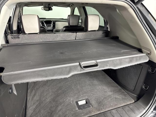 Photo of 2017 Mosaic Black Metallic Chevrolet Equinox