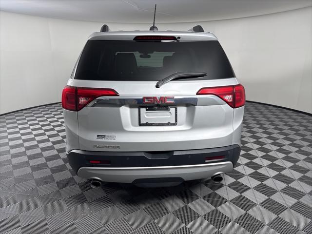 Photo of 2018 Quicksilver Metallic GMC Acadia