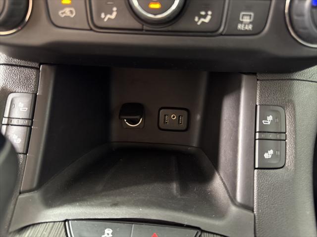 Photo of 2018 Quicksilver Metallic GMC Acadia