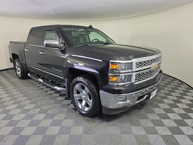 Photo of 2015 Black Chevrolet Silverado 1500