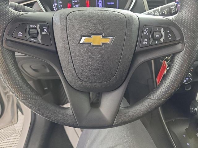Photo of 2020 Summit White Chevrolet Trax