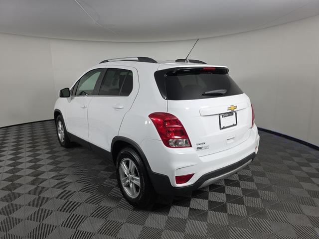Photo of 2020 Summit White Chevrolet Trax