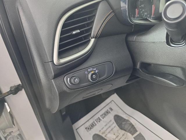 Photo of 2020 Summit White Chevrolet Trax