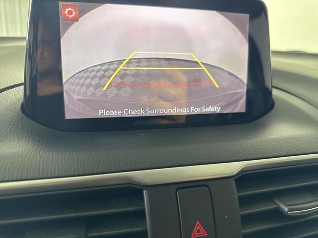 Photo of 2017 Machine Gray Metallic Mazda Mazda3