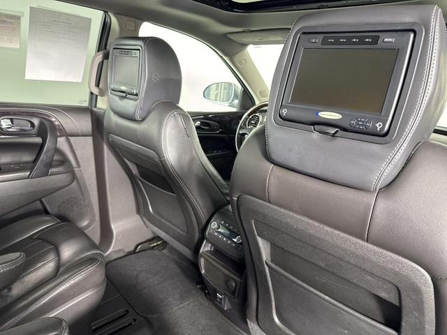 Photo of 2016 Quicksilver Metallic Buick Enclave