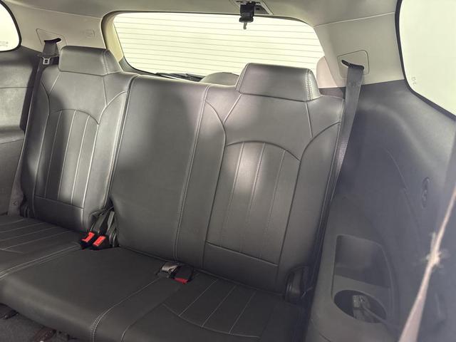 Photo of 2016 Quicksilver Metallic Buick Enclave