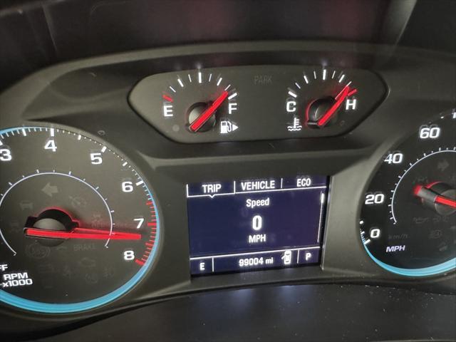 Photo of 2023 Summit White Chevrolet Malibu