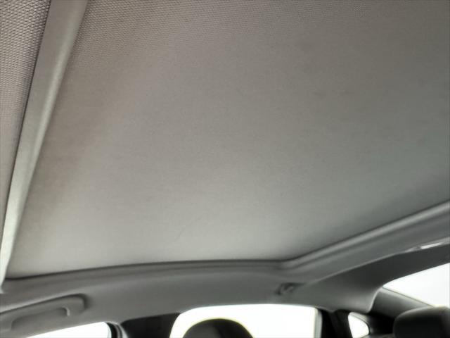 Photo of 2023 Summit White Chevrolet Malibu