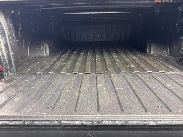 Photo of 2019 Black Chevrolet Silverado 1500