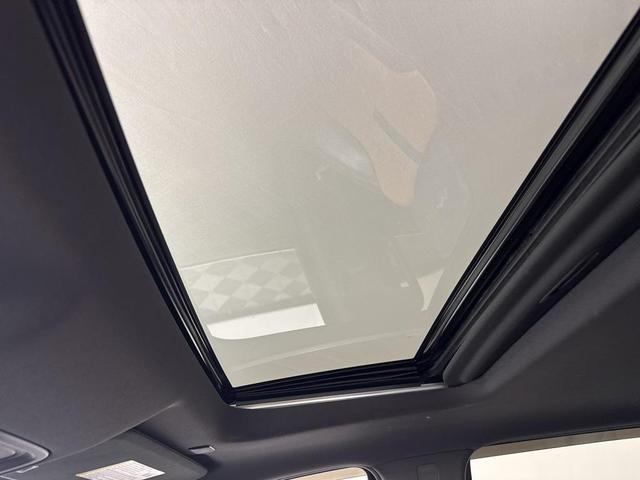 Photo of 2019 Black Chevrolet Silverado 1500
