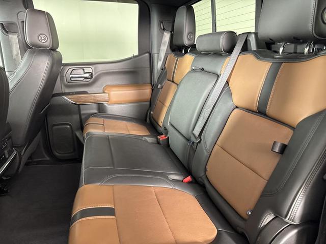 Photo of 2019 Black Chevrolet Silverado 1500