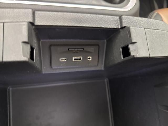 Photo of 2019 Black Chevrolet Silverado 1500