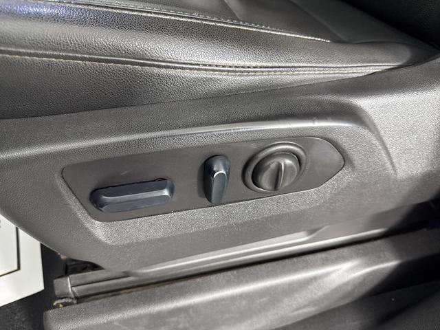Photo of 2022 Summit White Chevrolet Silverado 2500
