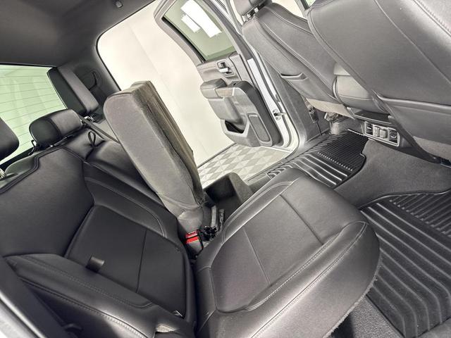 Photo of 2022 Summit White Chevrolet Silverado 2500