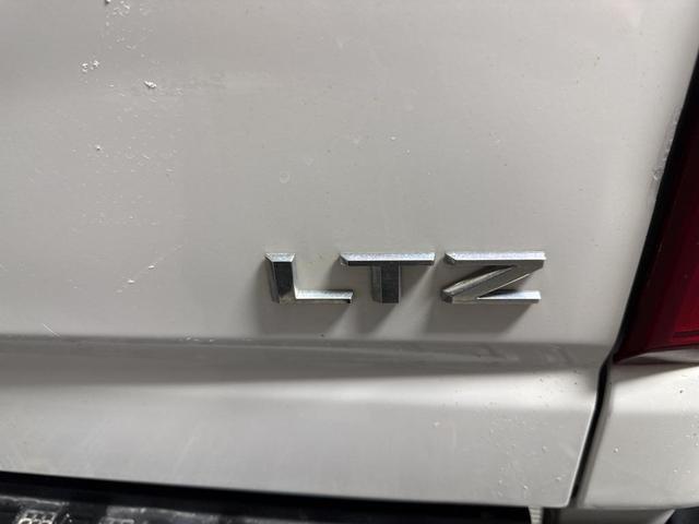 Photo of 2022 Summit White Chevrolet Silverado 2500