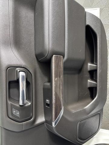 Photo of 2022 Summit White Chevrolet Silverado 2500