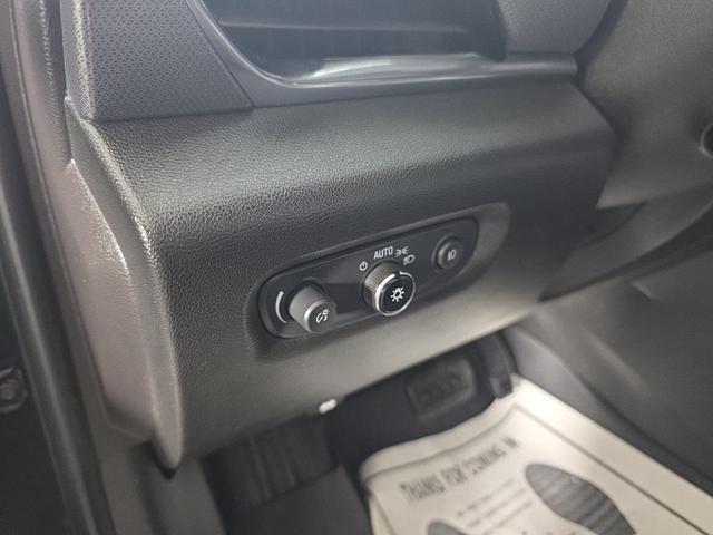Photo of 2018 Graphite Metallic Chevrolet Traverse