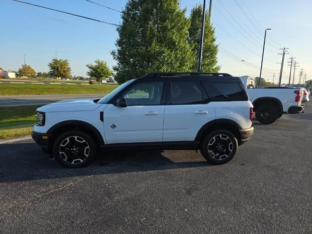 Photo of 2022 Oxford White Ford Bronco Sport