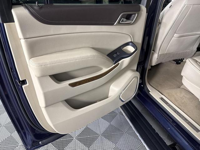 Photo of 2019 Dark Sapphire Blue Metallic GMC Yukon XL
