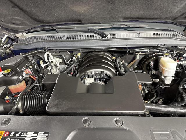 Photo of 2019 Dark Sapphire Blue Metallic GMC Yukon XL