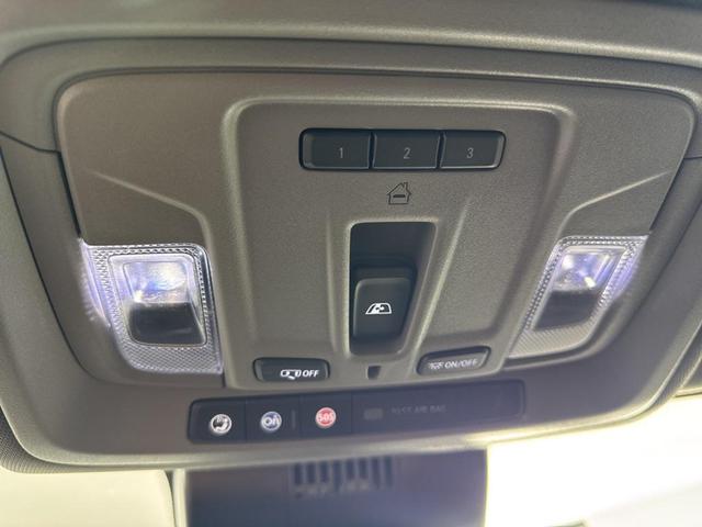 Photo of 2025 Summit White Chevrolet Silverado 1500