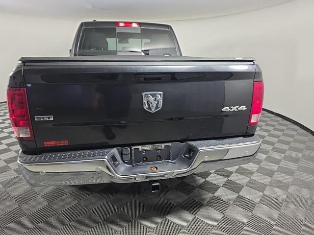 Photo of 2016 Brilliant Black Crystal Pearl RAM 1500