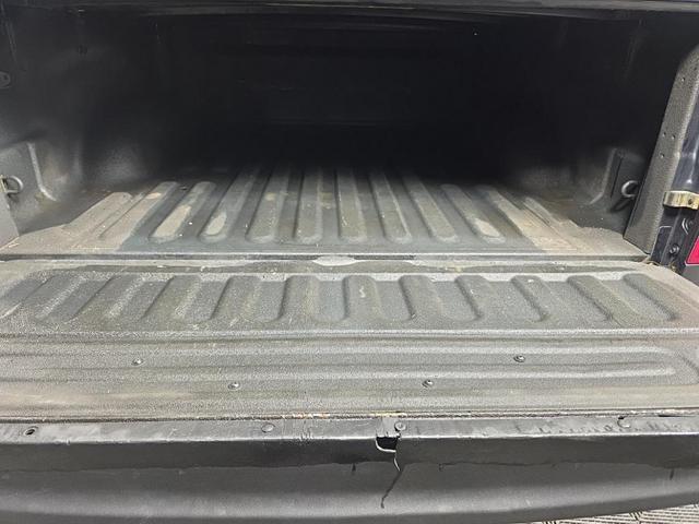 Photo of 2016 Brilliant Black Crystal Pearl RAM 1500
