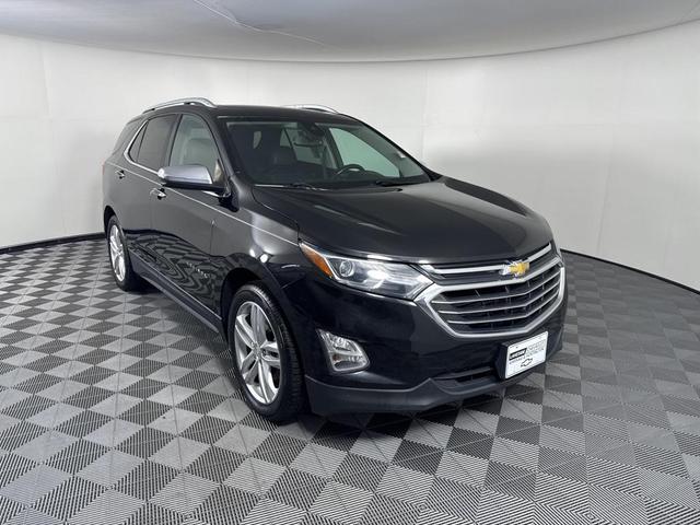 Photo of 2018 Mosaic Black Metallic Chevrolet Equinox