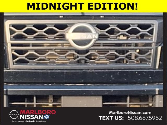 Photo of 2023 Black Nissan Frontier