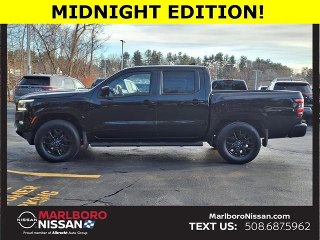 Photo of 2023 Black Nissan Frontier