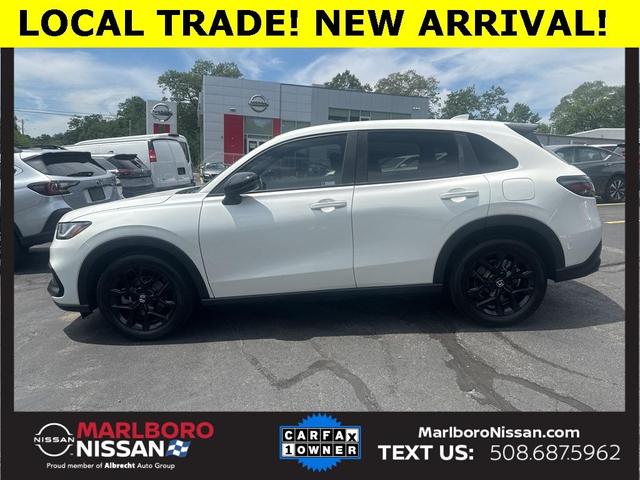 Photo of 2023 White Honda HR-V
