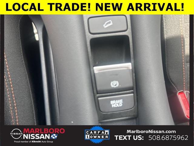 Photo of 2023 White Honda HR-V