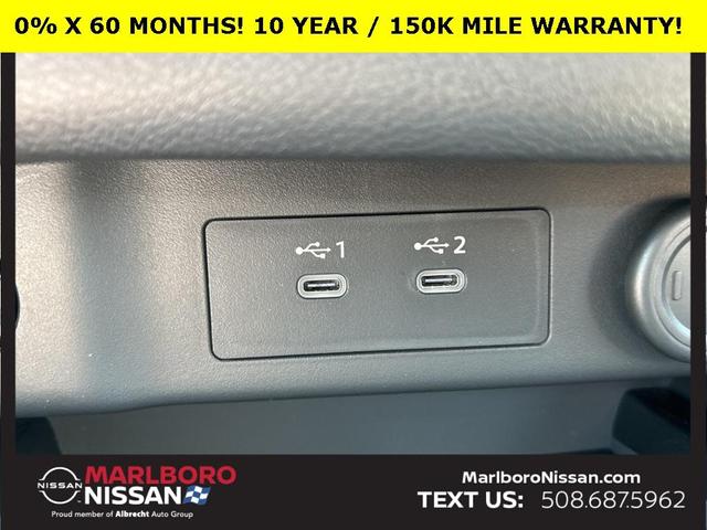 Photo of 2025 Scarlet Ember Nissan Rogue