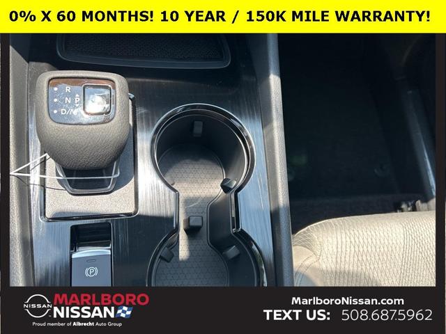 Photo of 2025 Scarlet Ember Nissan Rogue